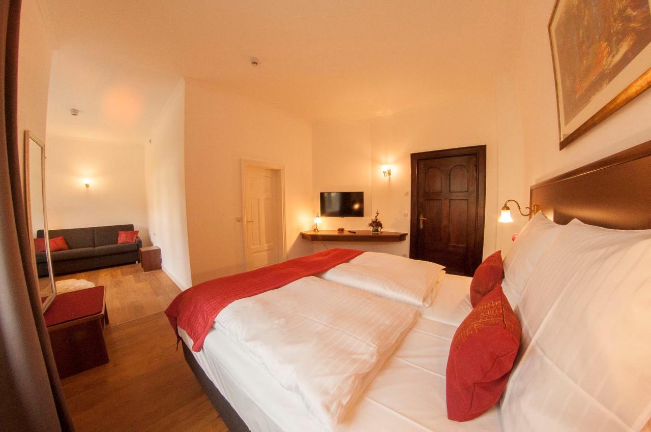 Pension Villa Kleine Wartburg Эйзенах Экстерьер фото